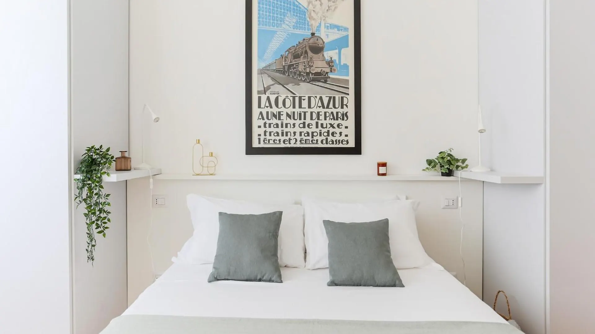 The Best Rent - Modern One Bedroom Apartment In San Babila ミラノ 0*,  イタリア